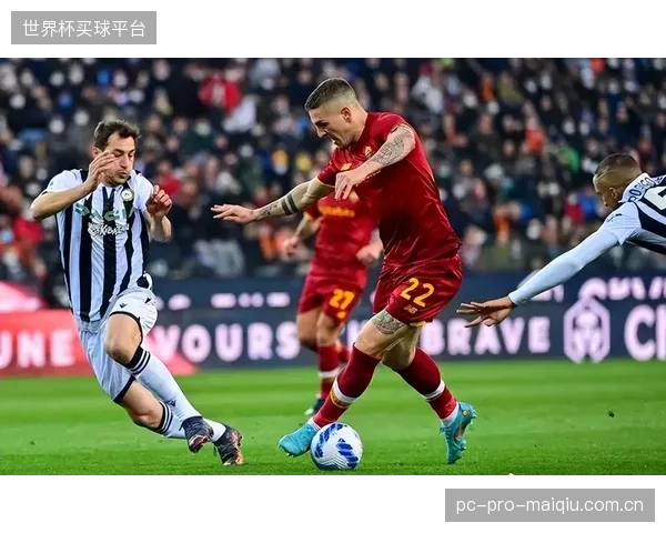 迪巴拉合同虽自动续约至2026年,但低廉的解约金条款仍构成离队隐患。 迪巴拉合同虽自动续约至2026年,但低廉的解约金条款仍构成离队隐患。